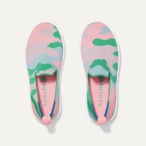 Rothy’s Cotton Candy Kids Sneakers 4 NIB